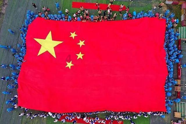 考驾照的科目一理论考试怎么过？做模拟练习题老是不及格，都没信心了
